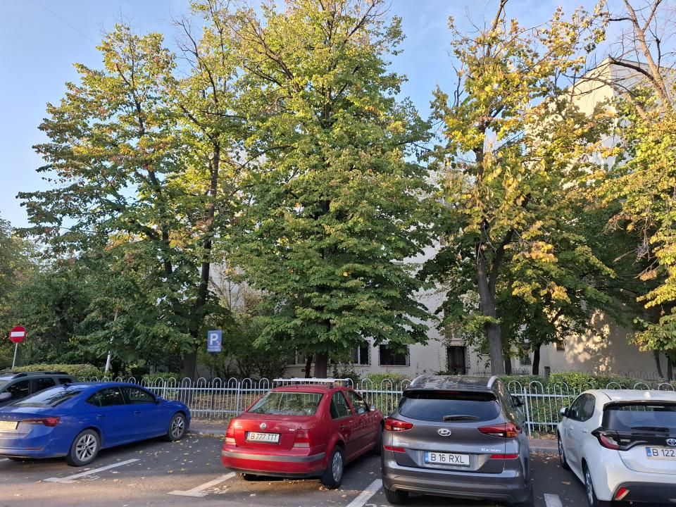 Vanzare apartament 4 camere | Titan - bloc tip H | langa metrou | etaj 3/4 | – fotografia 11 din 34