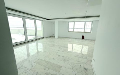 Penthouse 3 Camere cu priveliste panoramica - 224mp | Green Garden