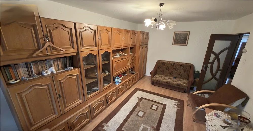 Apartament 3 camere, 74 mp,  str. Sesului, parter – fotografia 1 din 2