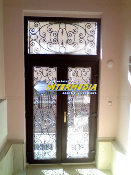 Casa de vanzare 5 camere Centru Alba Iulia – fotografia 2 din 10