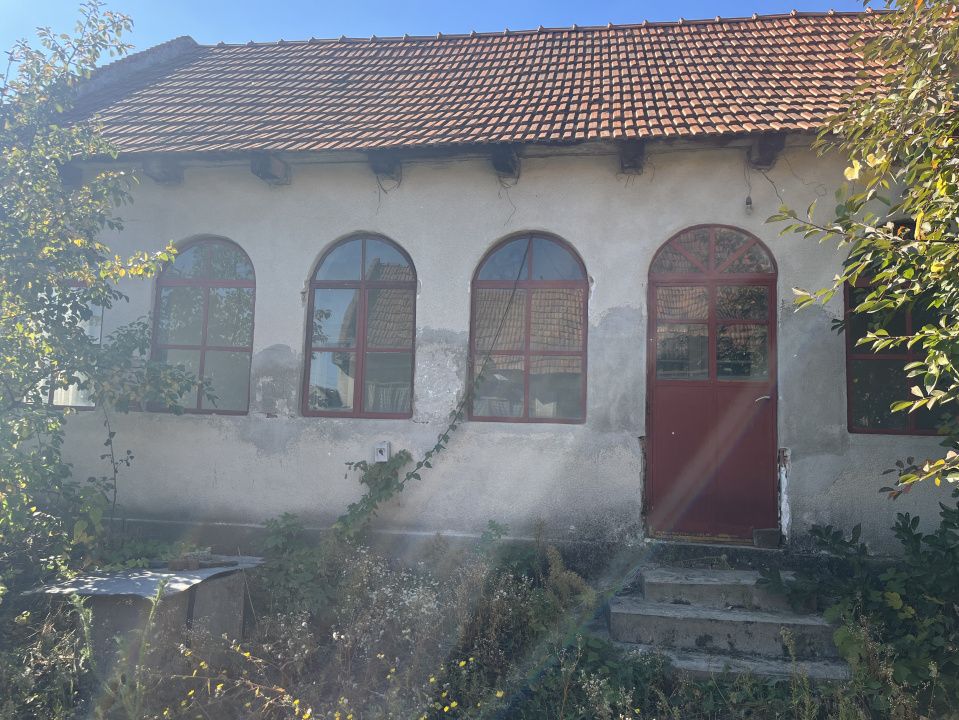 COMISION 0 % Paru - Lugoj, Casa cu 8 camere, teren 1150 mp – fotografia 9 din 11