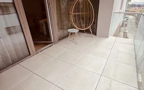 Apartament 3 camere, 2 bai, balcon, bloc nou, Borhanci