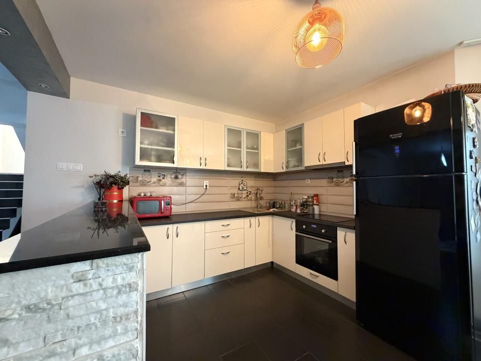 Casa Individuală,160mp utili, 576mp teren, 5 camere,mobilat-Sanandrei – fotografia 9 din 24