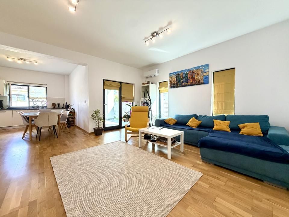 Duplex elegant, 4 camere, 110 mp utili, 220 mp teren - Dumbravita – fotografia 2 din 13