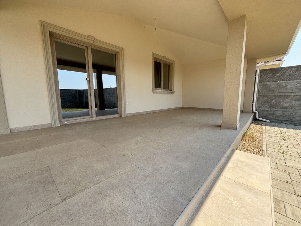 Casa 5 camere, 142mp, 300mp teren, despartita prin GARAJ in Giroc – fotografia 13 din 16