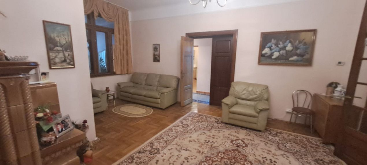 Casă  de închiriat – Strada Eremia Grigorescu, Pitești – fotografia 6 din 18