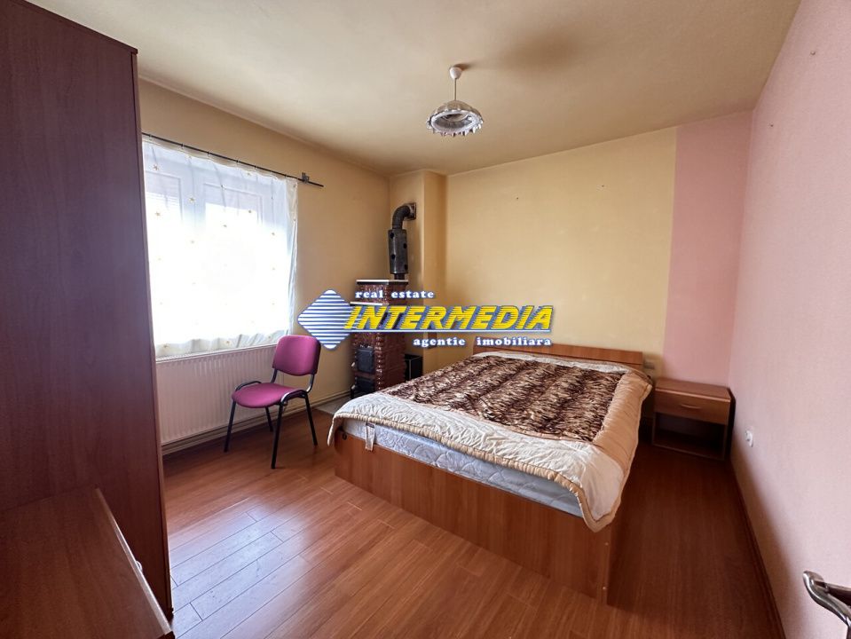 Vanzare Casa D+P+2E+Pod cu 10 camere, garaj si curte în zona Cetate, Alba Iulia – fotografia 39 din 52