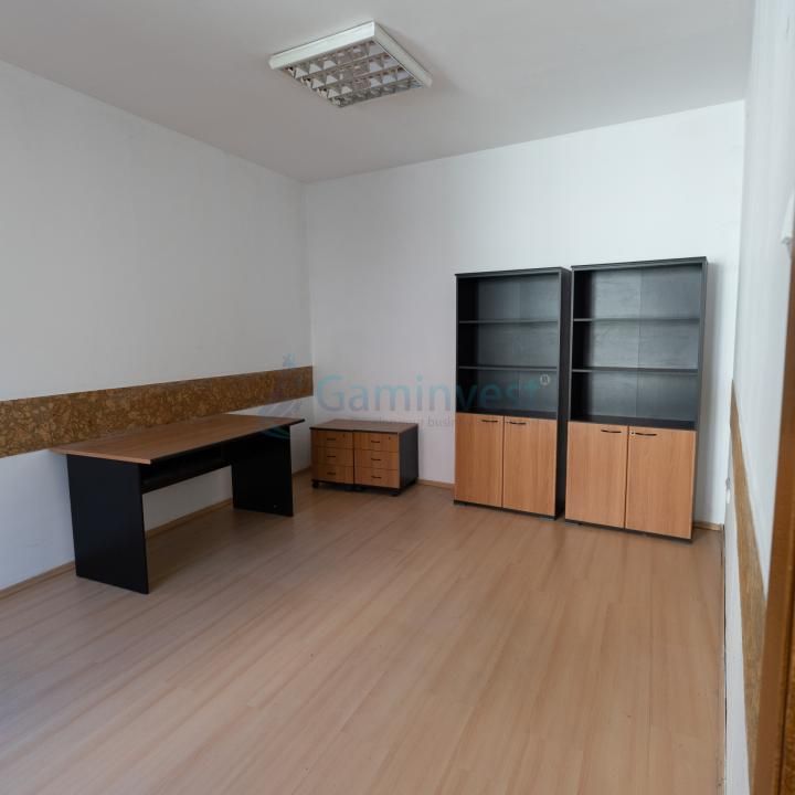 Cladire de inchiriat in Oradea, 382 mp cu 3 nivele, multifunctionala – fotografia 21 din 29