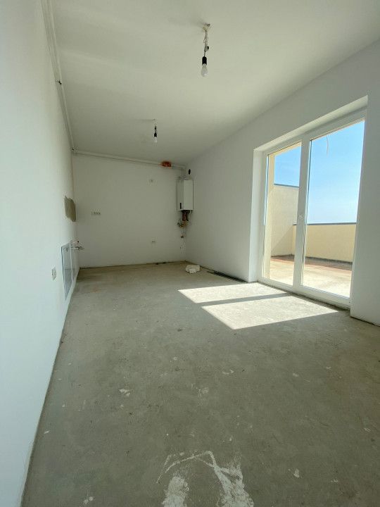 Penthouse 3 camere, decomandat,81 mp utili, etaj 3- zona Torontalului – fotografia 8 din 12