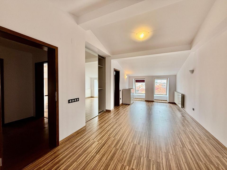 Penthouse Arcul de Triumf duplex et4+M – fotografia 24 din 30