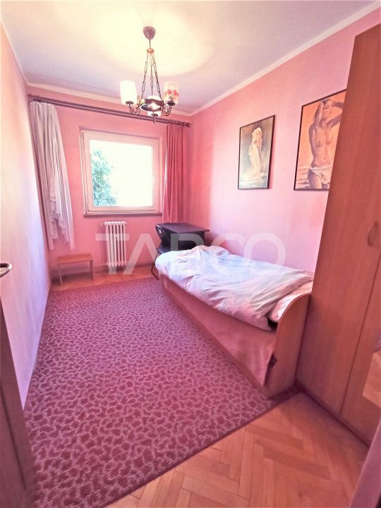 Apartament pentru muncitori 4 camere si 2 balcoane Mihai Viteazul – fotografia 5 din 15