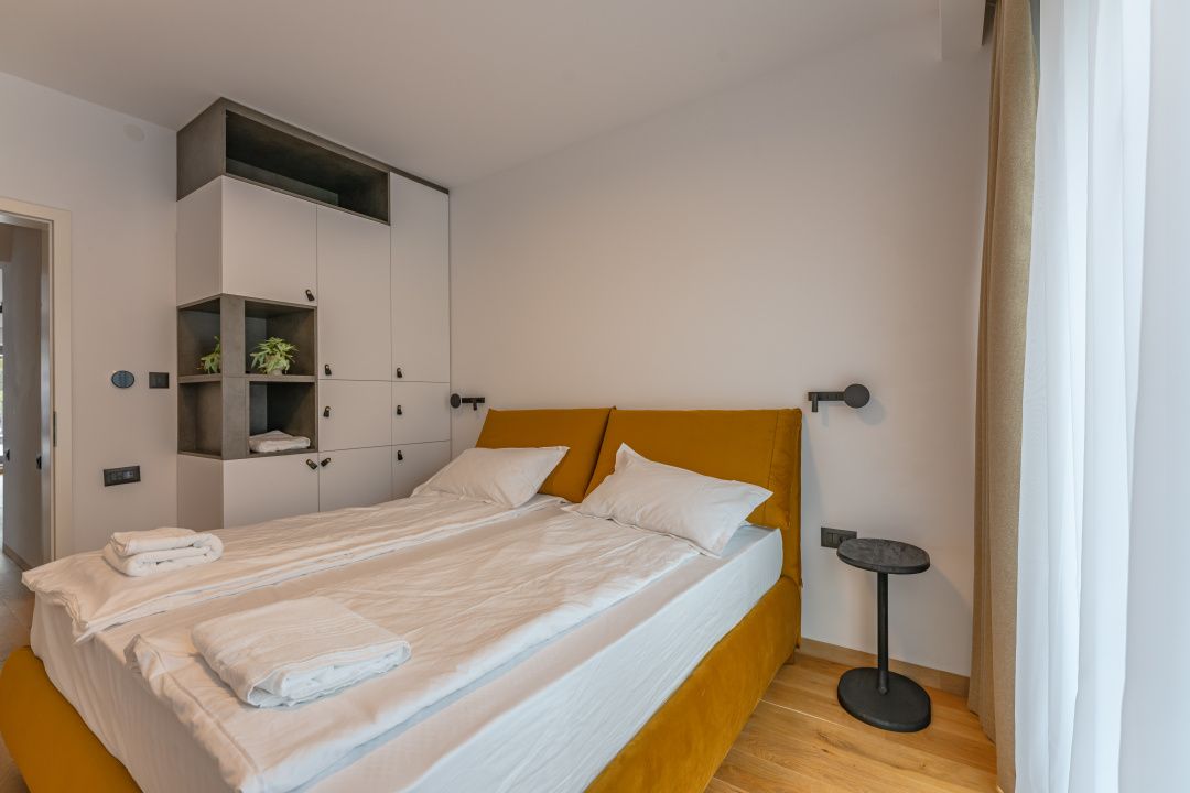 Apartament 4 camere cu terasă 104 mp și priveliște spre Tâmpa – fotografia 17 din 23