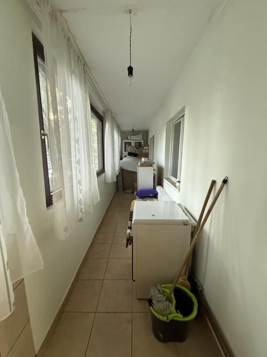 Apartament cu 3 camere, decomandat, parter - Lipovei – fotografia 7 din 9