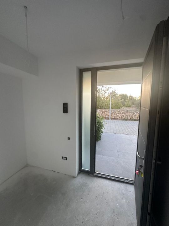 Vilă premium pe malul lacului | in zona Mamaia Nord | 0% Comision – fotografia 14 din 16