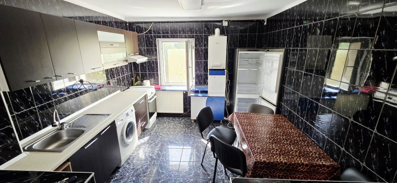 3 camere cu 2 bai si 2 balcoane – fotografia 7 din 14