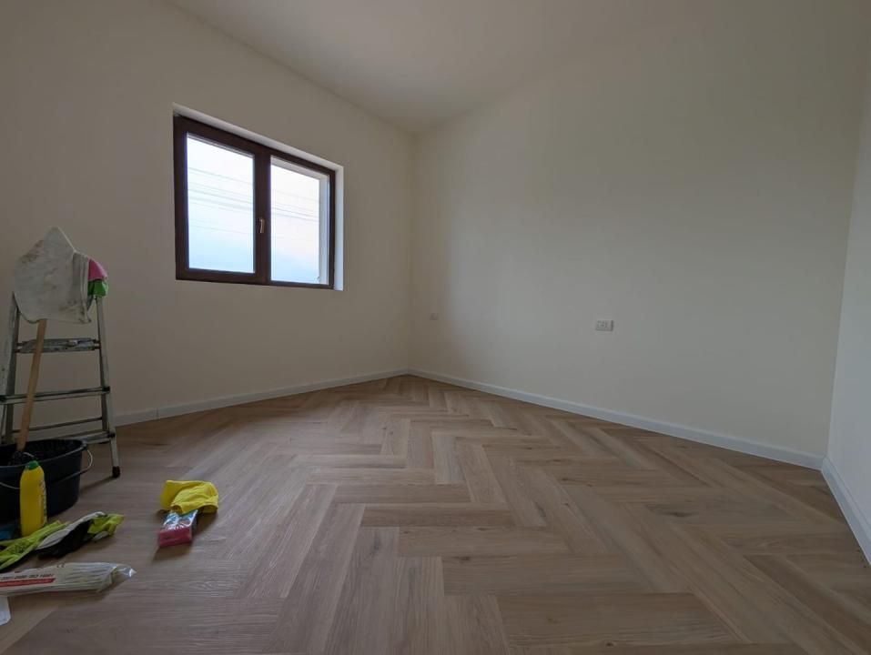 Duplex | Parter | Toate utilitatile | Finisaje premium | Curte generoasa – fotografia 7 din 14