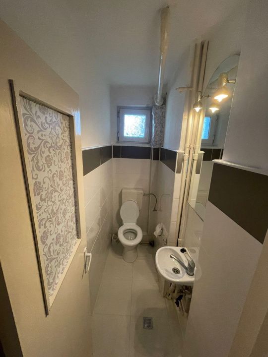 Apartament cu 4 camere de vânzare - Reghin - etaj 1 – fotografia 9 din 10