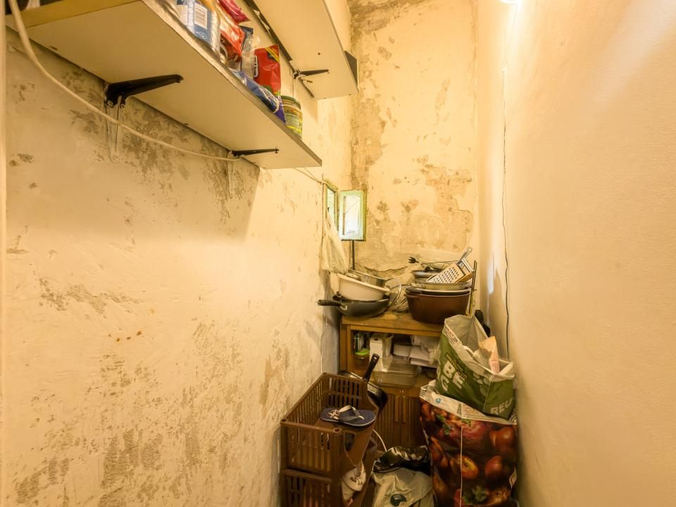 Apartament ultracentral | 2 camere | balcon 20 Mp | Pod pe toată suprafața – fotografia 13 din 17