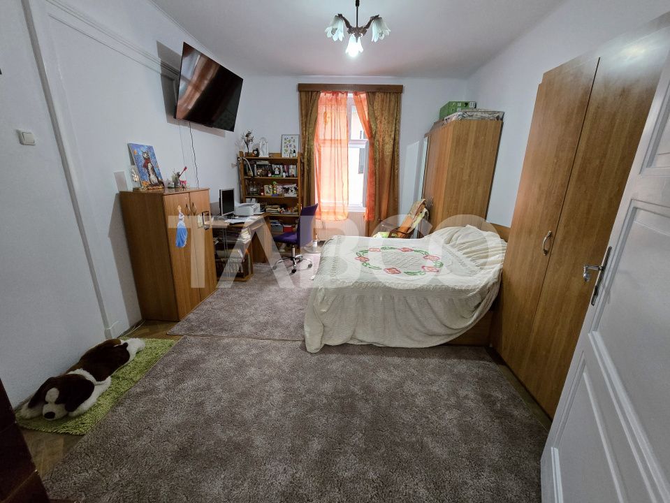 Apartament decomandat 4 camere 130mpu pivnita acces auto Orasul de Jos – fotografia 5 din 30