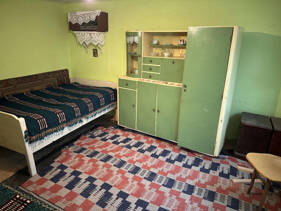 OKAZIE! Casa in Cricau 3 Camere 1300 mp. Curte Teren Fantana Utilitati Asfalt – fotografia 25 din 32