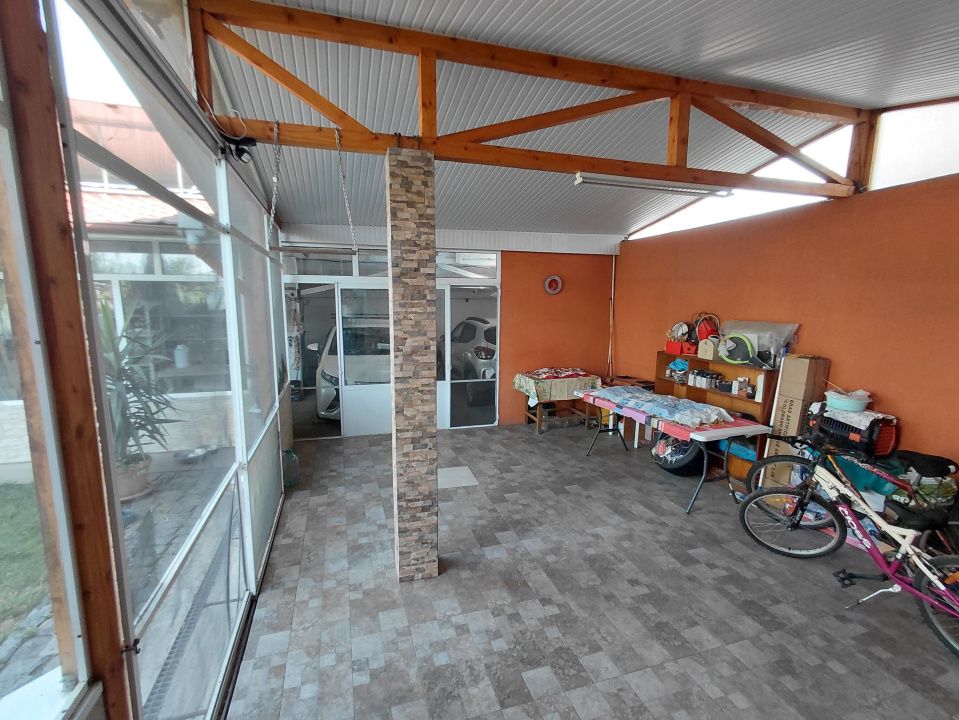 Casa P+M, 816mp teren, Craiova, zona lacul Tanchistilor – fotografia 21 din 22