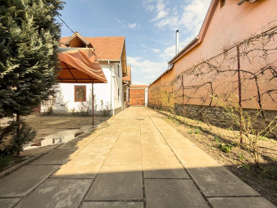 Casă single | Selimbar | Curte | Filigorie | Garaj | Gradina | Pivnita – fotografia 14 din 23
