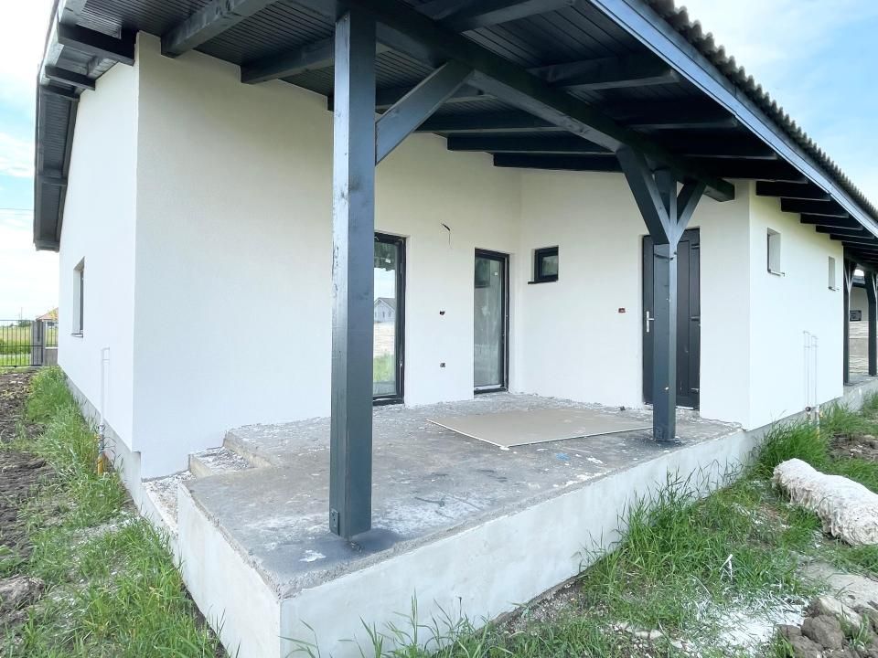 Duplex 3 camere cu toate utilitatile, 72mp utili, 300mp teren - Mosnita – fotografia 12 din 12