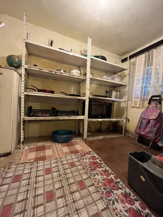 Casa pe parter 3 camere ingrijita curte si gradina Gaesti Nord – fotografia 17 din 35