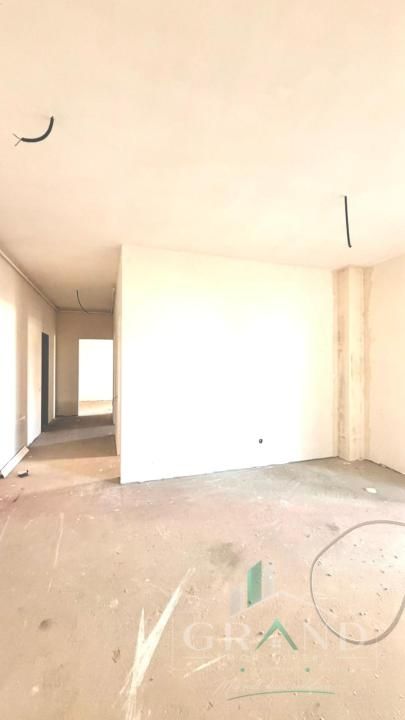 Oportunitate ! Apartament 4 Camere | Semifinisat | Logie 10 MP | Floresti – fotografia 1 din 27