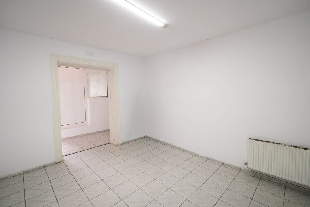 Apartament in vila - demisol inalt - de vanzare in zona Parcul Carol – fotografia 9 din 13