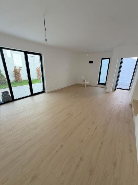 Vila tip duplex de vanzare | Metrou Jiului - Chitila - Bucurestii Noi – fotografia 2 din 19