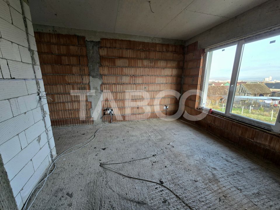 Casa tip duplex de vanzare 120 utili teren 300 mp Sura Mica Sibiu – fotografia 9 din 12