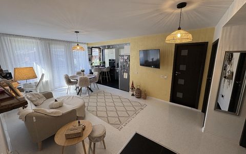 Apartament 3 camere, 64 mp + 2 balcoane , Parcare inclusă