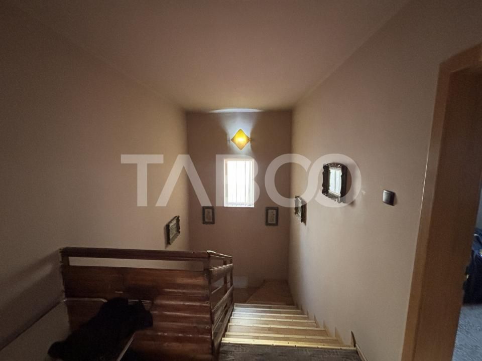 Casa individuala de vanzare cu 5 camere spatiu comercial 3 bai Sibiu – fotografia 20 din 23