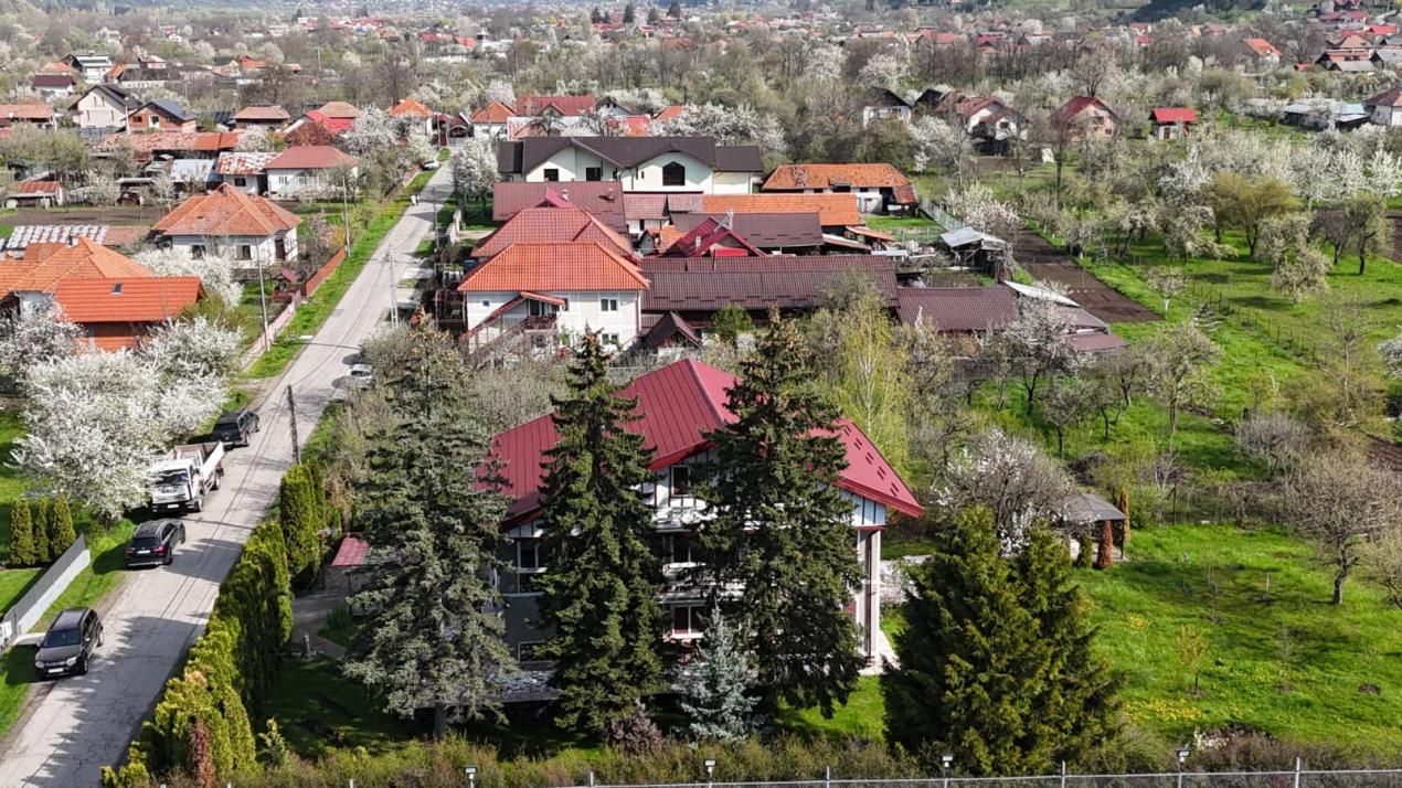 Vila 500 mp, teren 1.632 mp, ideala pentru locuinta sau pensiune – fotografia 20 din 31