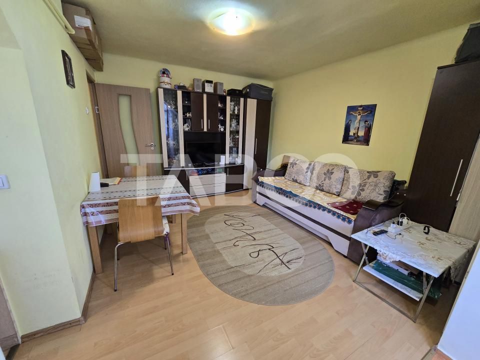Garsoniera decomandata de vanzare 27 mpu mobilata in Terezian Sibiu – fotografia 9 din 10