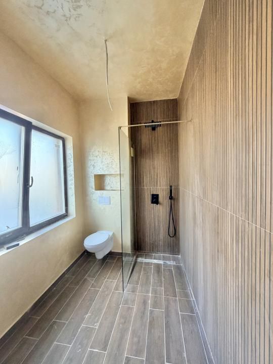 Duplex 4 camere+ spatiu comercial, 120 utili, 260 teren in Giroc – fotografia 18 din 19