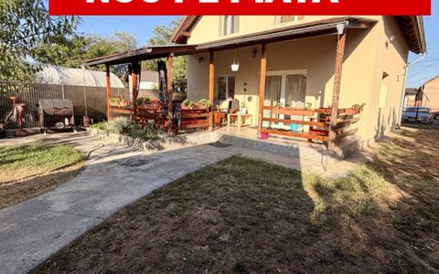 Casa individuala in vatra veche - Giarmata Mare