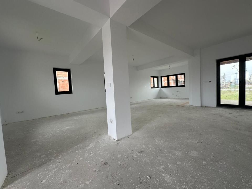 Casa individuala | Parter + Etaj | Toate utilitatile | Sacalaz | Teren generos | – fotografia 9 din 17