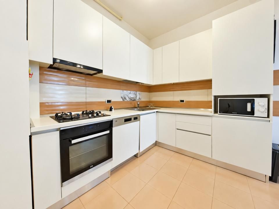 Închiriere apartament cu 3 camere, mobilat si utilat, Isaran, Tractorul – fotografia 4 din 15