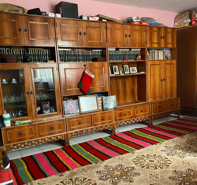 Casa 5 camere, teren 357 mp, Craiova, zona BIlla – fotografia 2 din 6