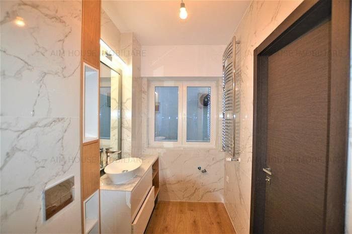 Universitate- Intercontinental-apartament 4 camere-fara risc seismic! – fotografia 11 din 19