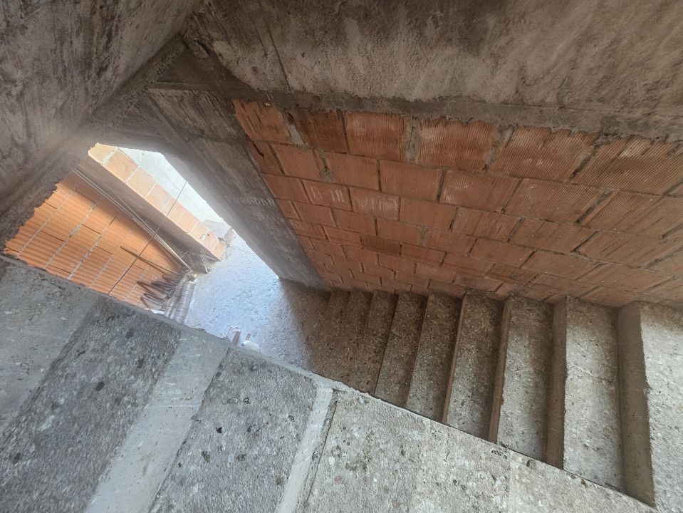 Voluntari-Catedrala, vila 7 camere P+1+M, teren 347mp – fotografia 15 din 25