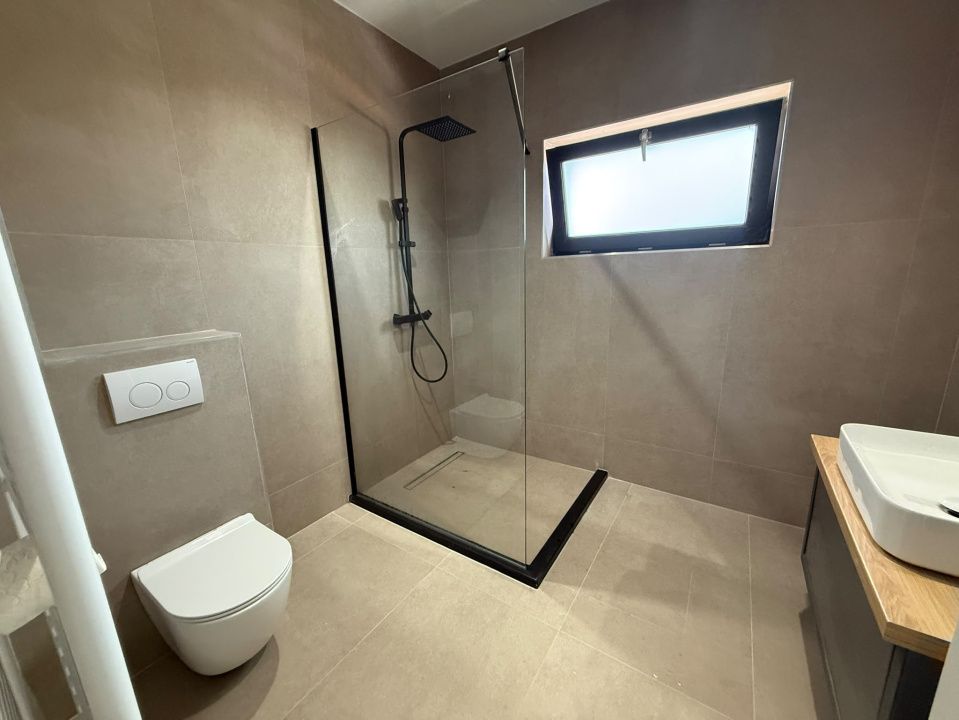 Apartament 3 camere, 87 mp, Cartierul Capsunarie, Zona Damila – fotografia 9 din 12