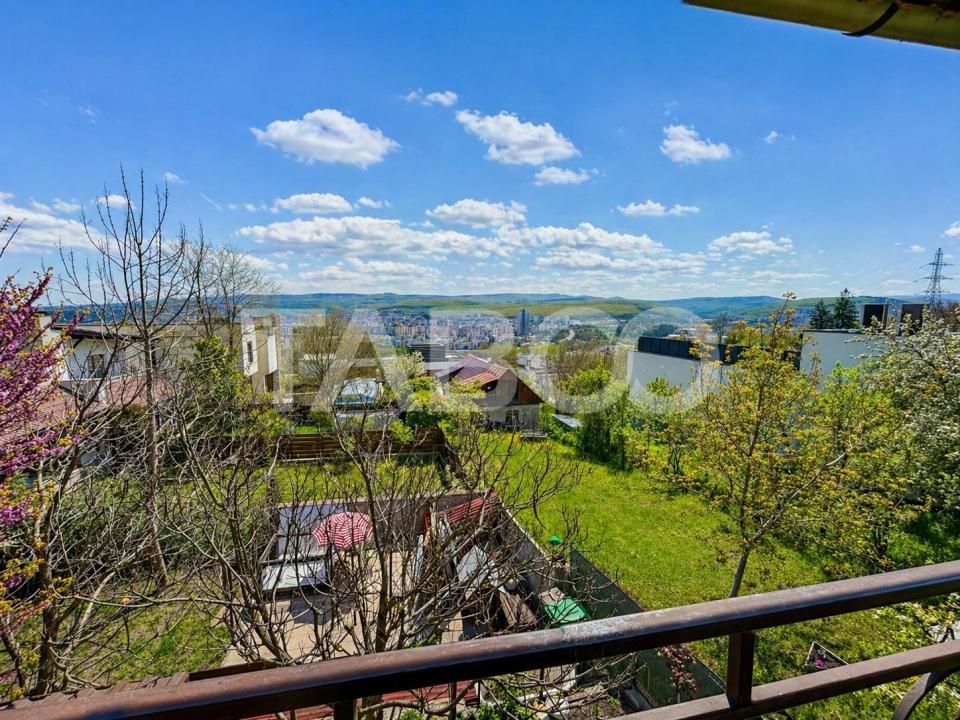 Casa individuala de vanzare in Grigorescu cu priveliste panoramica – fotografia 1 din 10