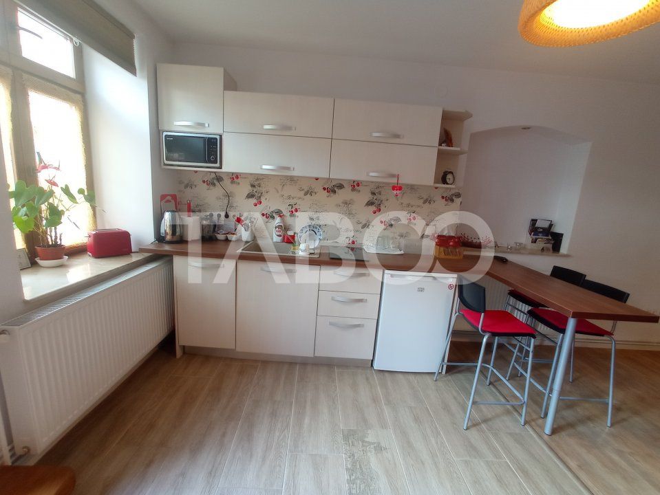 Apartament de inchiriat in Centrul Istoric din Sibiu gradina 150 mp – fotografia 4 din 9