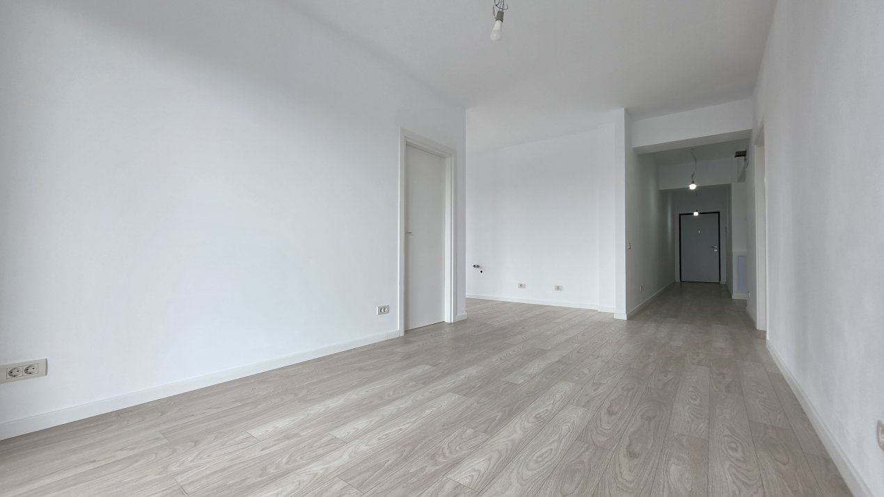 APARTAMENT CU TERASA GENEROASA SI VEDERE UNICA CATRE LAC – fotografia 9 din 11