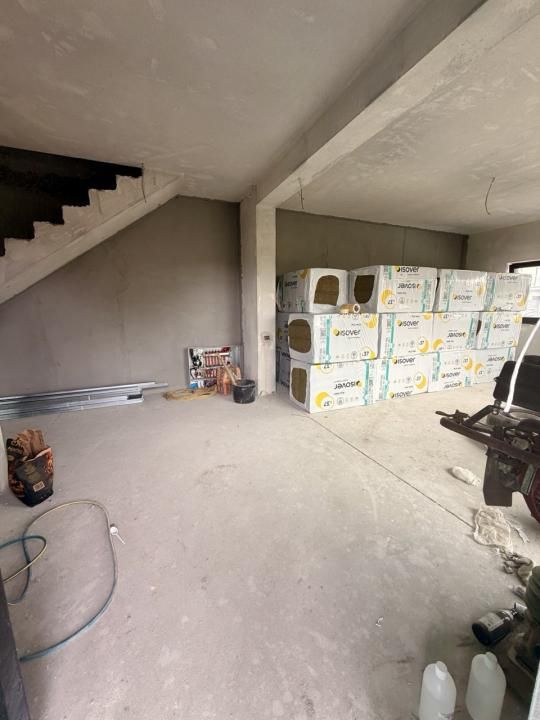 Duplex P+1E cu supanta, model deosebit, 4 camere, 4 bai - Dumbravita – fotografia 8 din 21