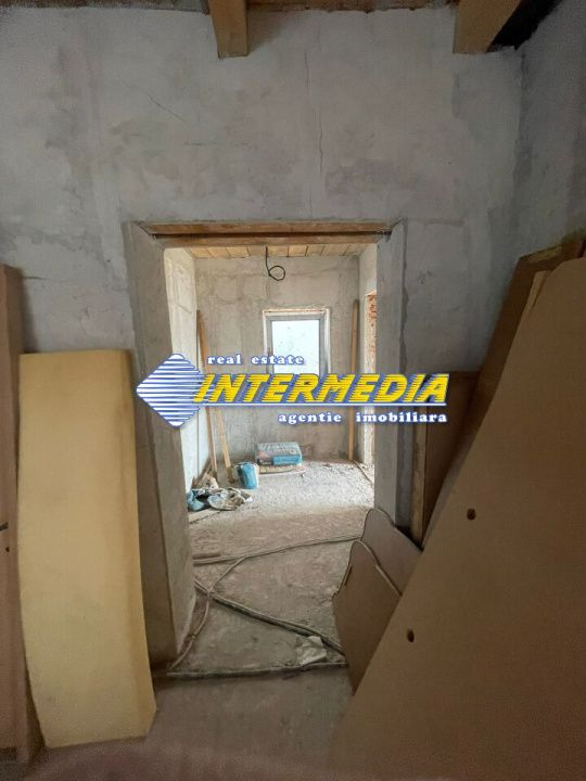 Casa de vanzare Alba Iulia zona Centru cu 5 camere  teren aferent casei 370 mp – fotografia 4 din 11