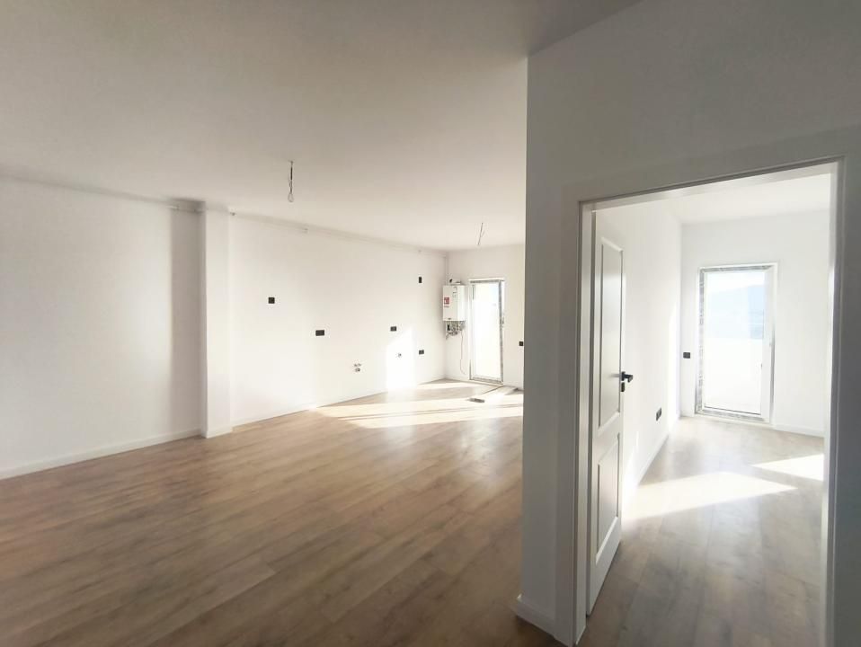 Apartament 2 camere finisat, Eroilor Residence, garaj subteran inclus – fotografia 1 din 12
